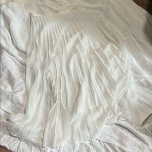 Zara White A-Line Pleated Skirt